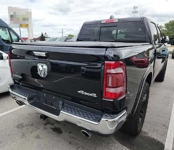 2022 Ram 1500 Laramie photo 3