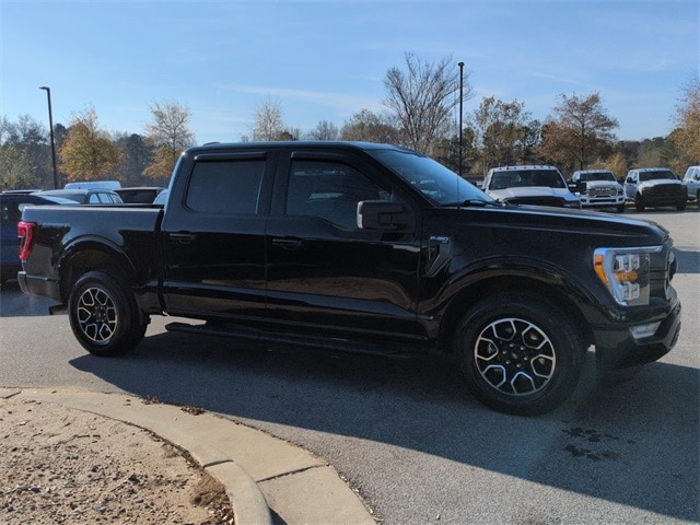 2021 Ford F-150 XLT's photo