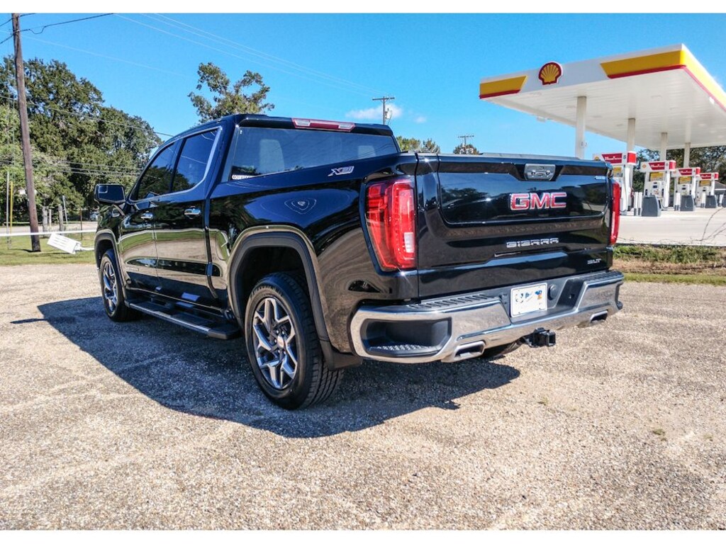 Used 2023 GMC Sierra 1500 SLT Truck Crew Cab