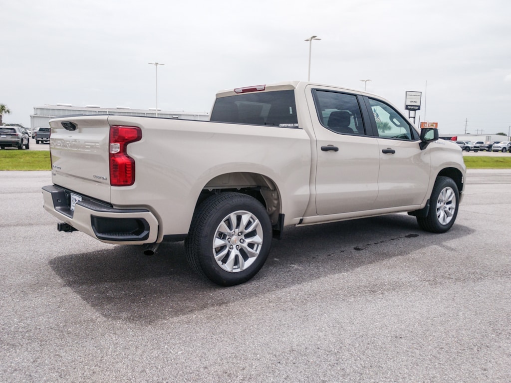 New 2026 Chevrolet Silverado 1500 Custom Truck Crew Cab
