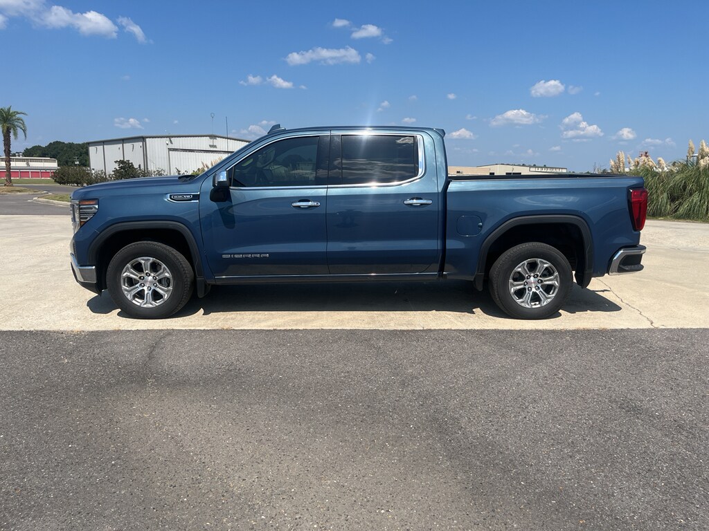 Used 2024 GMC Sierra 1500 SLT Truck Crew Cab