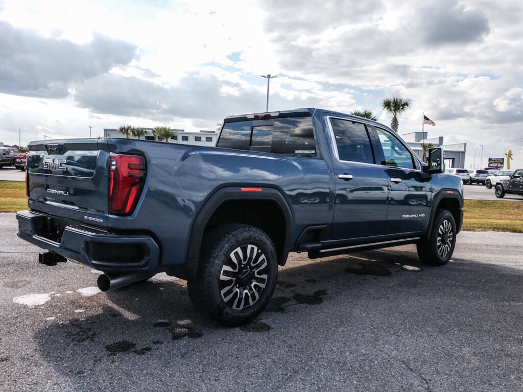 New 2025 GMC Sierra 2500 HD Denali Ultimate Truck Crew Cab