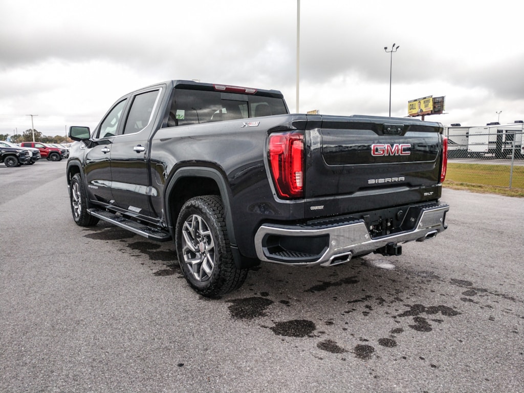 New 2026 GMC Sierra 1500 SLT Truck Crew Cab