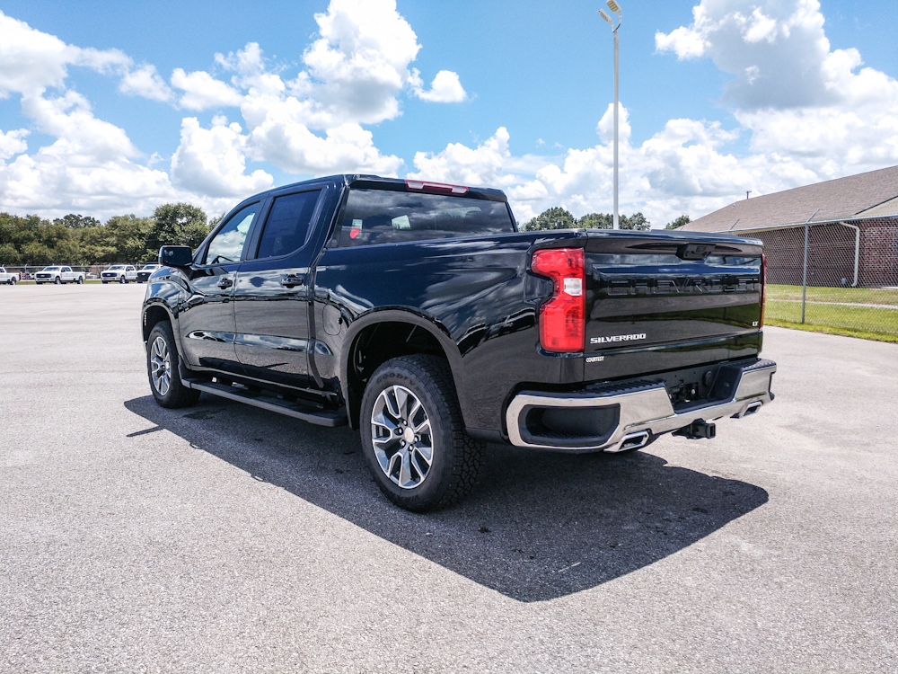 New 2026 Chevrolet Silverado 1500 LT w/1LT Truck Crew Cab