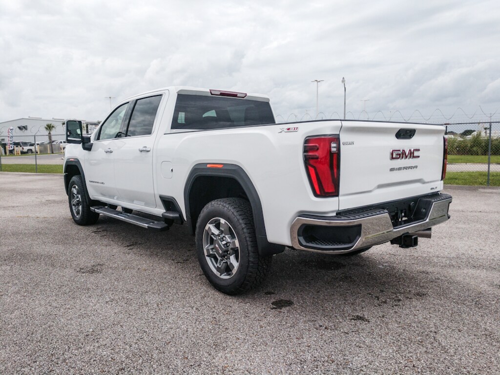 New 2026 GMC Sierra 2500 HD SLT Truck Crew Cab