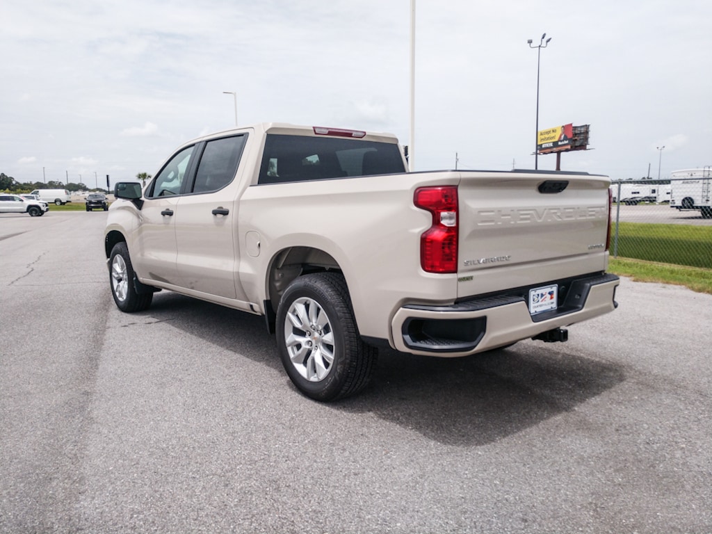 New 2026 Chevrolet Silverado 1500 Custom Truck Crew Cab