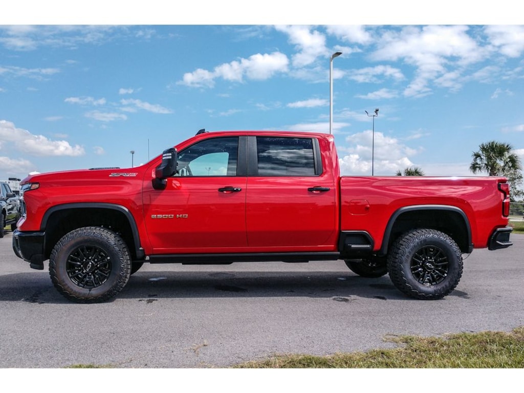 New 2025 Chevrolet Silverado 2500 HD ZR2 Truck Crew Cab
