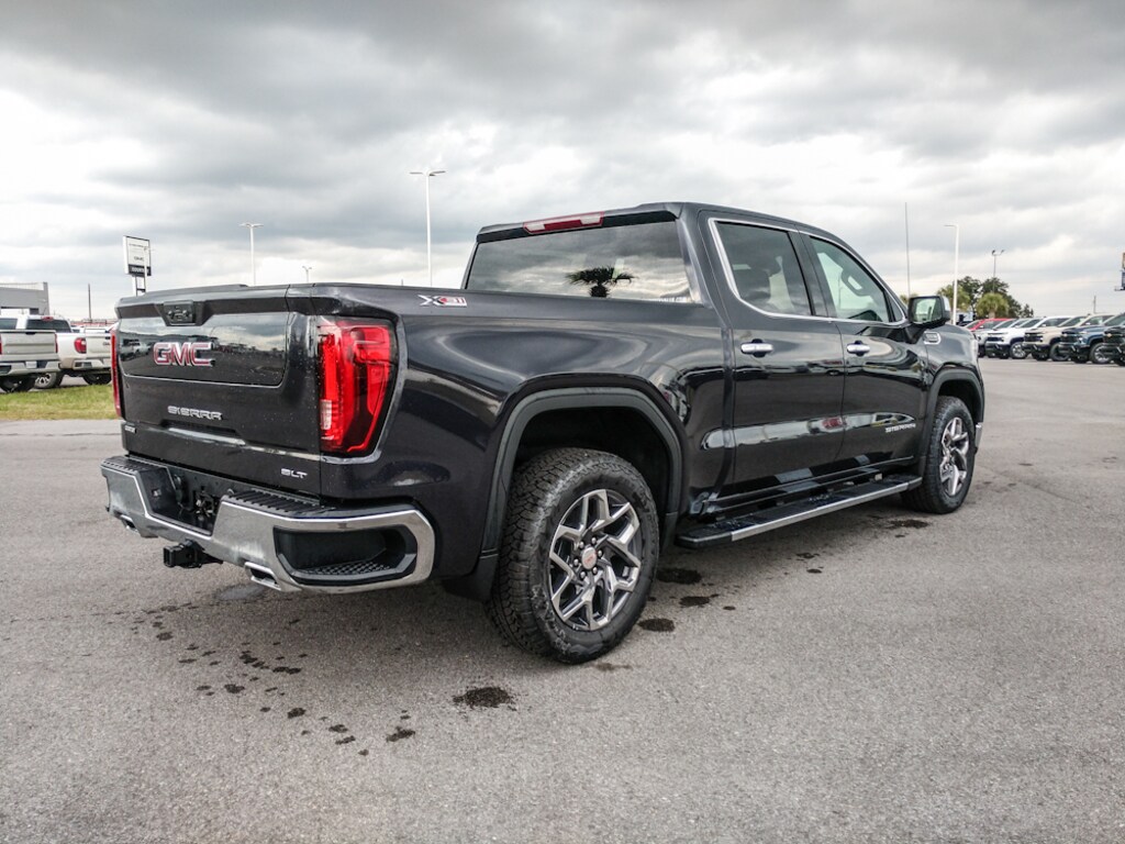 New 2026 GMC Sierra 1500 SLT Truck Crew Cab