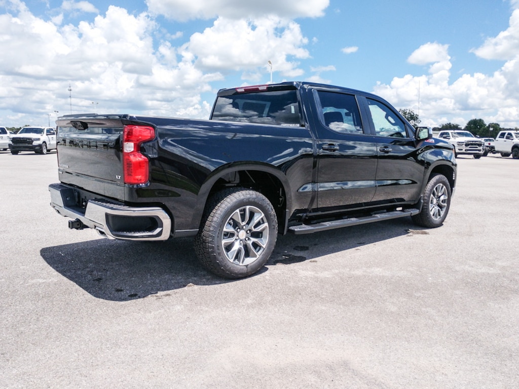 New 2026 Chevrolet Silverado 1500 LT w/1LT Truck Crew Cab