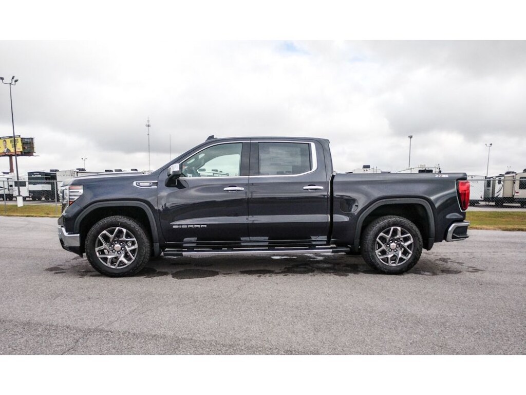 New 2026 GMC Sierra 1500 SLT Truck Crew Cab