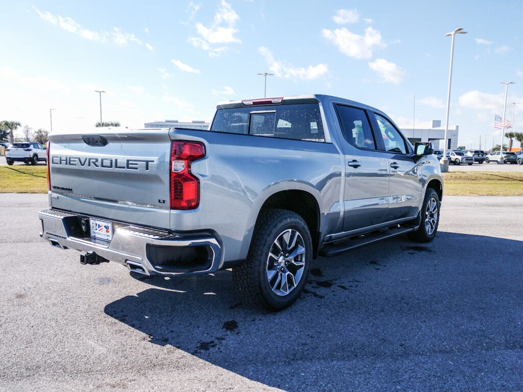 New 2026 Chevrolet Silverado 1500 LT w/1LT Truck Crew Cab
