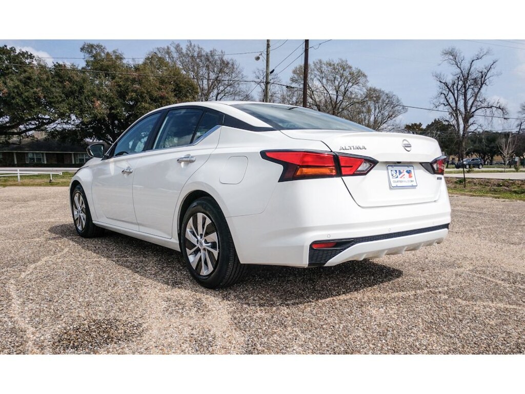 Used 2024 Nissan Altima 2.5 S Sedan