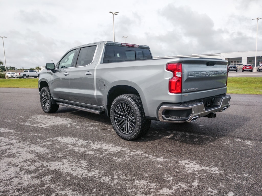 New 2026 Chevrolet Silverado 1500 LTZ Truck Crew Cab