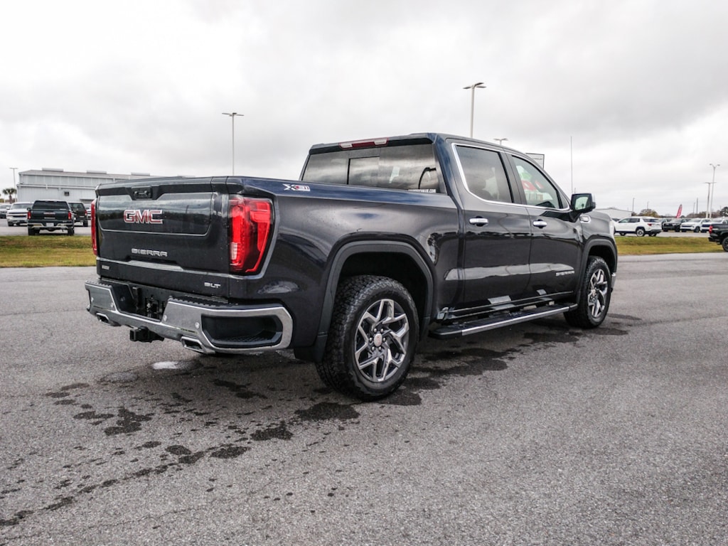 New 2026 GMC Sierra 1500 SLT Truck Crew Cab
