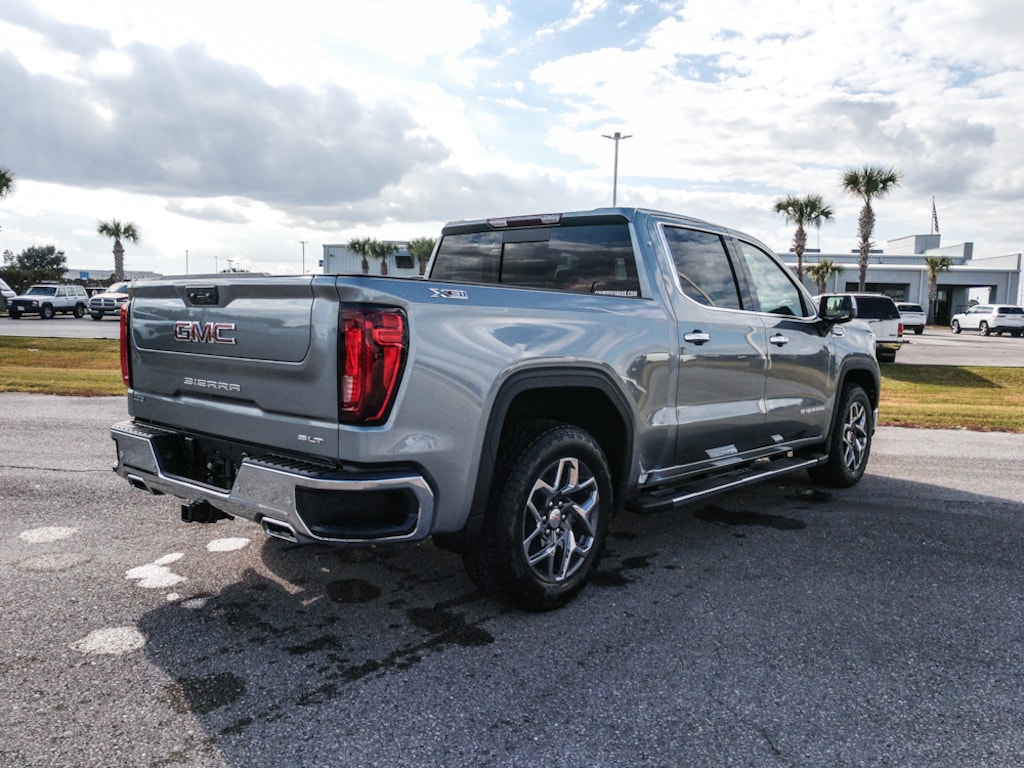 New 2026 GMC Sierra 1500 SLT Truck Crew Cab