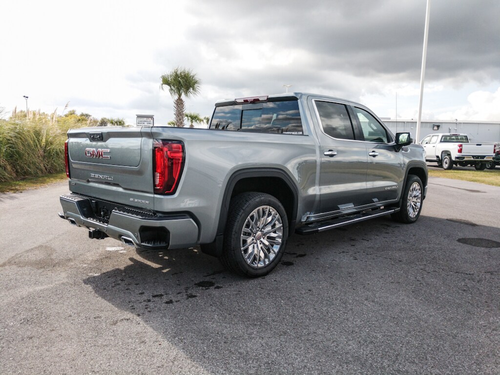 New 2026 GMC Sierra 1500 Denali Truck Crew Cab