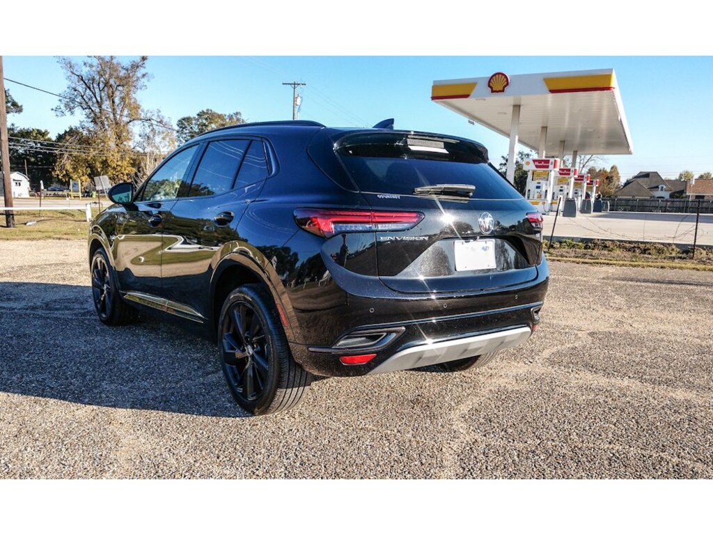 Used 2022 Buick Envision Essence SUV