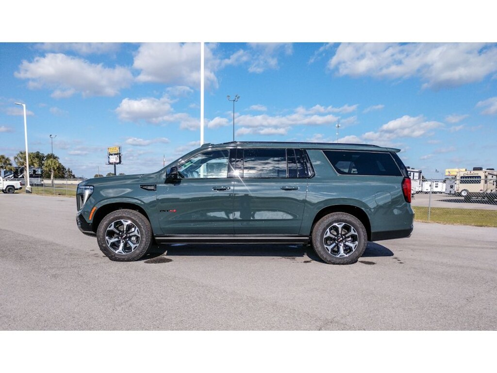 New 2026 GMC Yukon XL AT4 SUV
