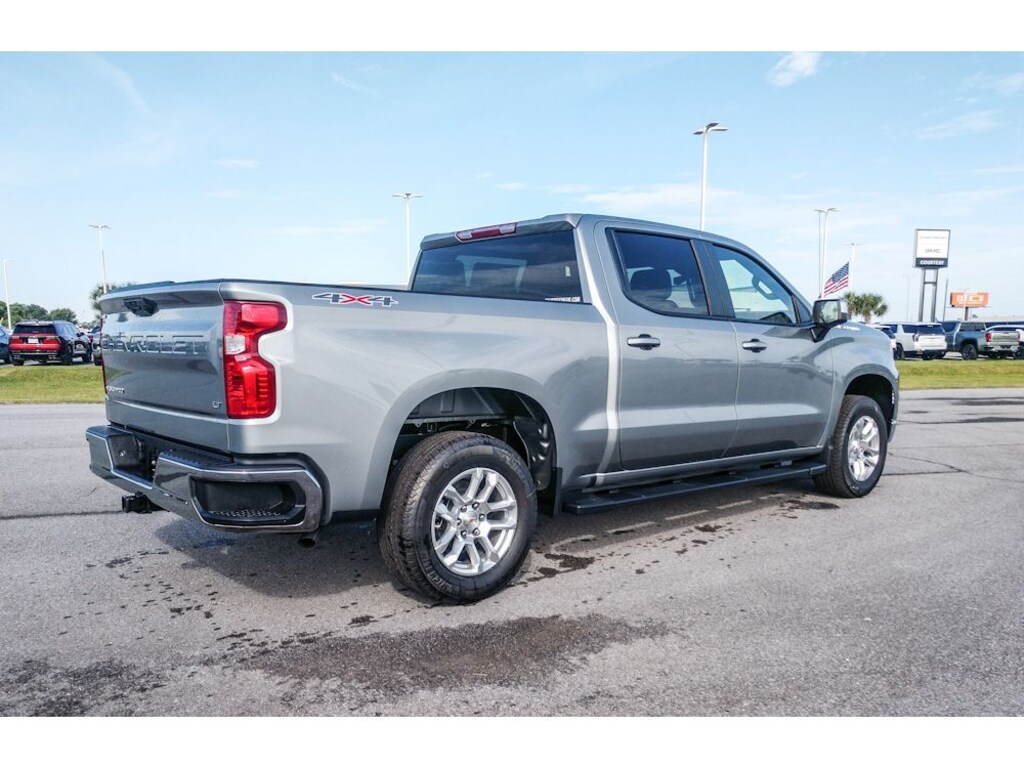 New 2026 Chevrolet Silverado 1500 LT w/1LT Truck Crew Cab