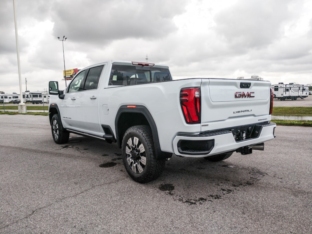 New 2026 GMC Sierra 2500 HD Denali Truck Crew Cab