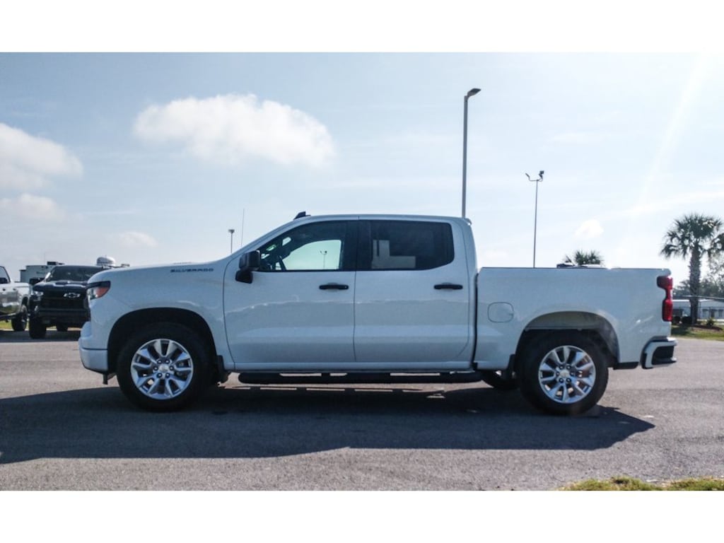 New 2026 Chevrolet Silverado 1500 Custom Truck Crew Cab