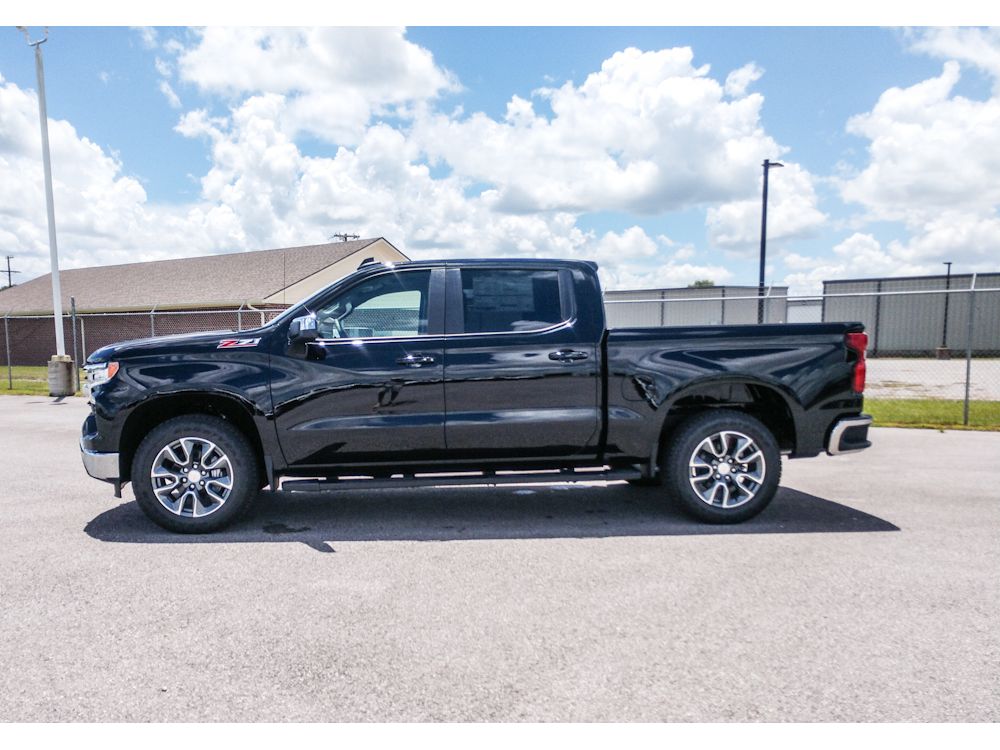 New 2026 Chevrolet Silverado 1500 LT w/1LT Truck Crew Cab