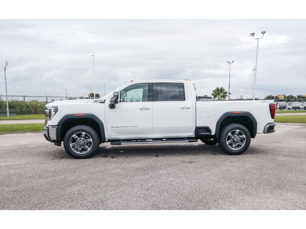 New 2026 GMC Sierra 2500 HD SLT Truck Crew Cab