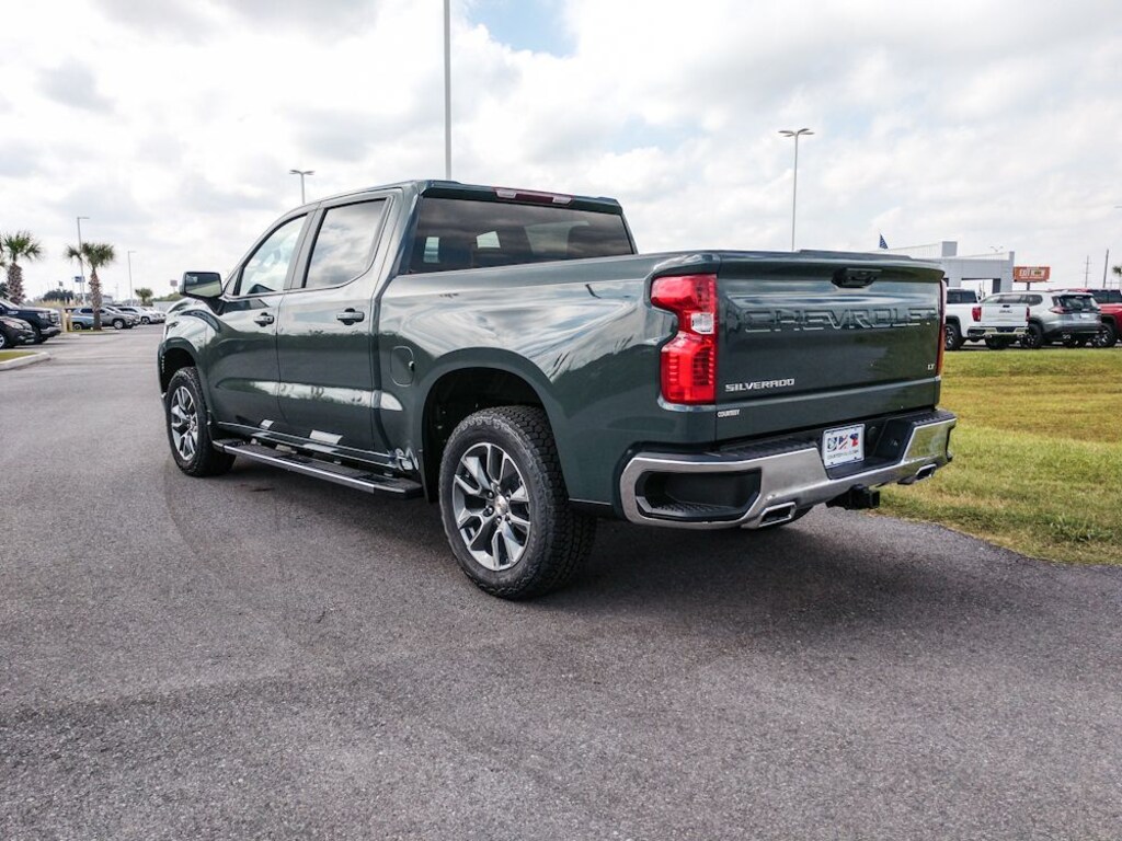 New 2026 Chevrolet Silverado 1500 LT w/1LT Truck Crew Cab