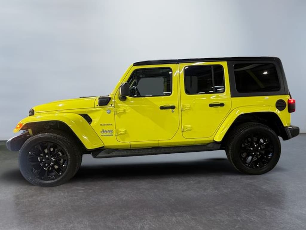 Used 2022 Jeep Wrangler Unlimited Sahara 4xe SUV