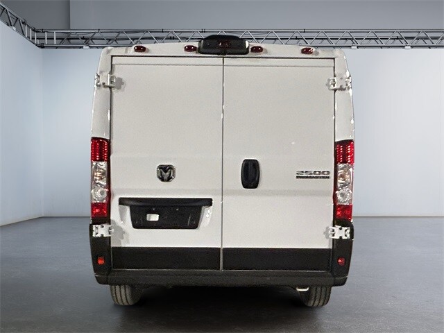 2025 Ram ProMaster 2500 Base Cargo Van photo 3