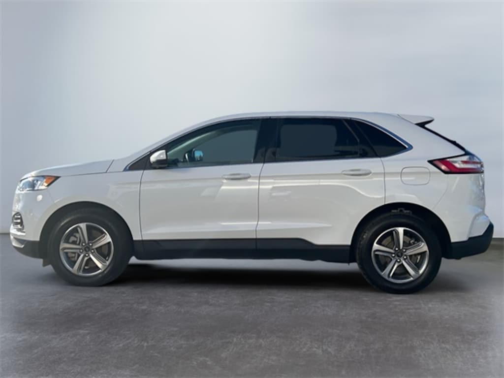 Used 2024 Ford Edge SEL SUV