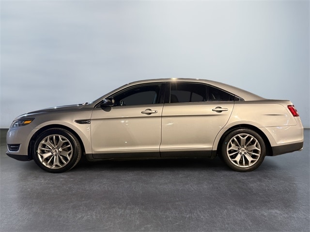 Used 2015 Ford Taurus Limited with VIN 1FAHP2F83FG141500 for sale in Danville, IL
