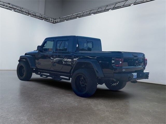 2021 Jeep Gladiator Overland photo 3