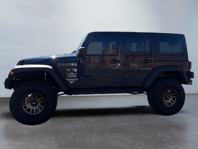 Used 2013 Jeep Wrangler Unlimited Sport with VIN 1C4BJWDG8DL626772 for sale in Danville, IL