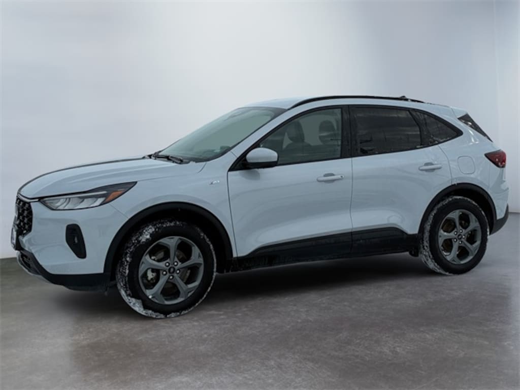 Used 2025 Ford Escape ST-Line Select SUV
