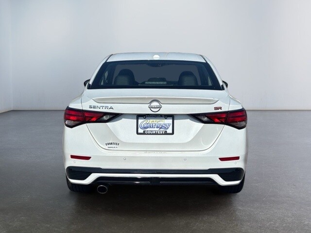 2024 Nissan Sentra SR photo 4