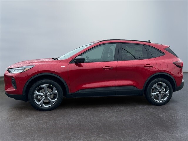 2026 Ford Escape ST-Line photo 2