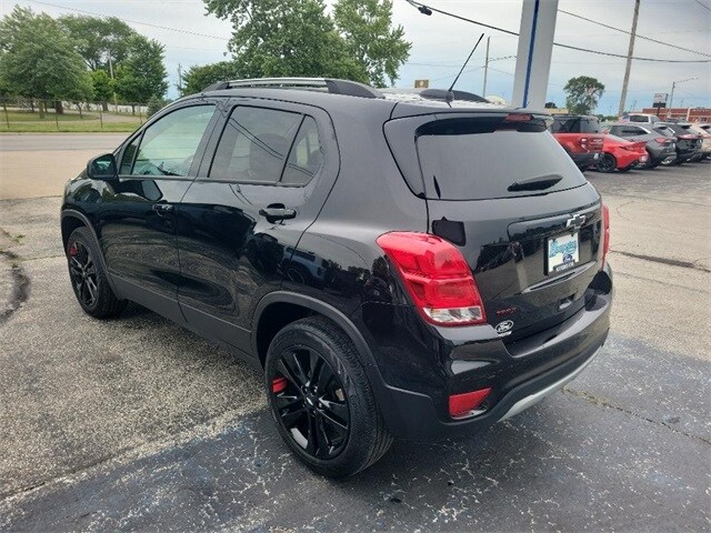 2021 Chevrolet Trax LT photo 4