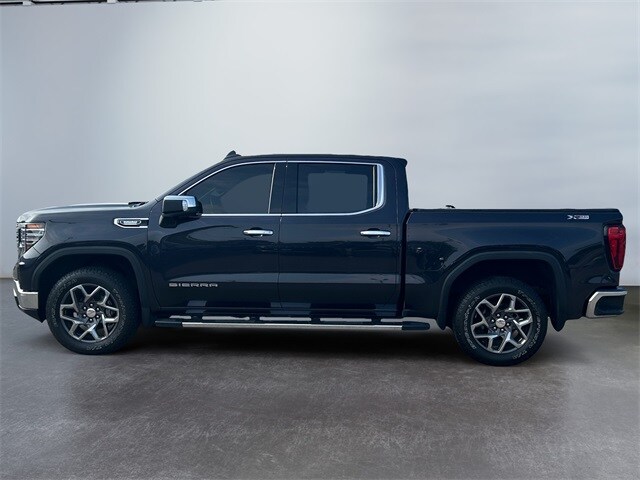 2023 Gmc Sierra 1500 SLT photo 2