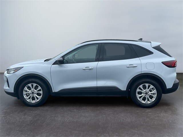 2025 Ford Escape Active photo 2