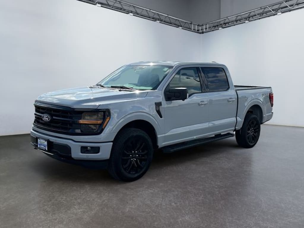New 2026 Ford F-150 XLT Truck SuperCrew Cab