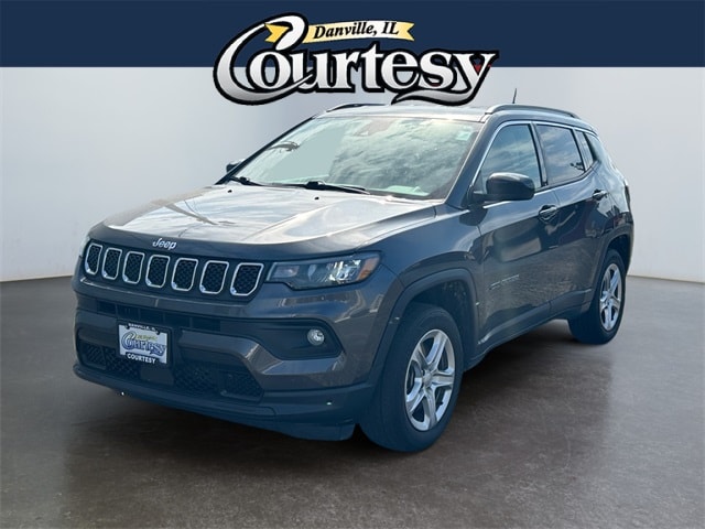 2023 Jeep Compass Latitude's photo