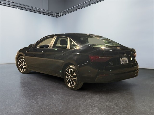 2024 Volkswagen Jetta 1.5T S photo 3