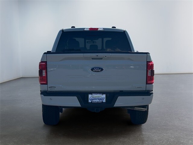 2023 Ford F-150 XLT photo 3