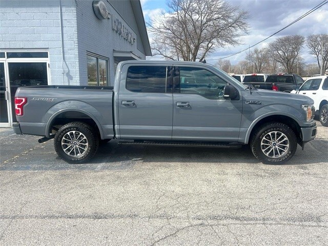 2020 Ford F-150 XLT photo 3