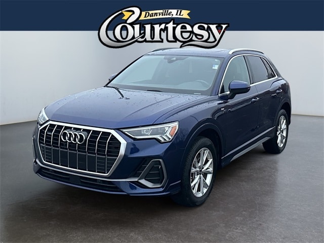 2023 Audi Q3 S Line Premium's photo