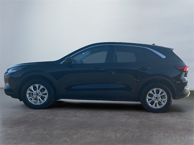2024 Ford Escape Active photo 2