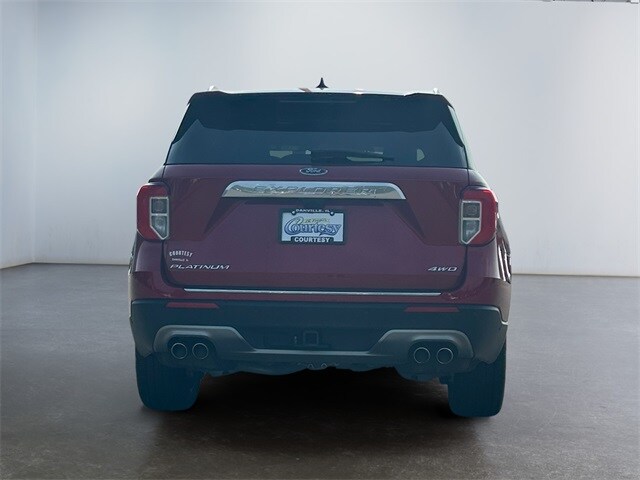 2023 Ford Explorer Platinum photo 3