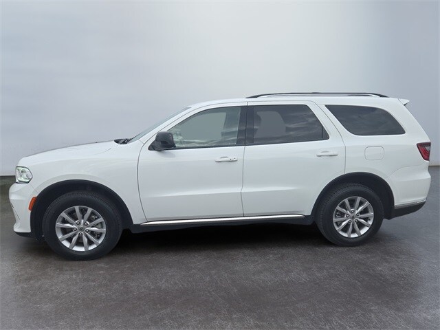 2024 Dodge Durango SXT photo 2