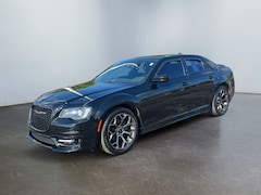 2017 Chrysler 300 S Sedan